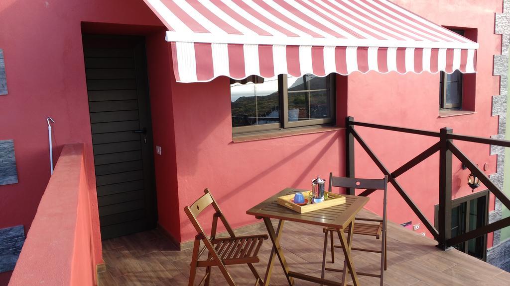 Los Llanillos La Bodegaゲストハウス エクステリア 写真